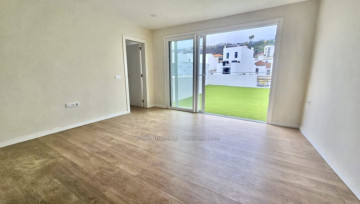 2 Bed  Flat / Apartment for Sale, Icod de los Vinos, Tenerife - IC-VAT11639