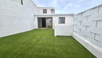 2 Bed  Flat / Apartment for Sale, Icod de los Vinos, Tenerife - IC-VAT11639