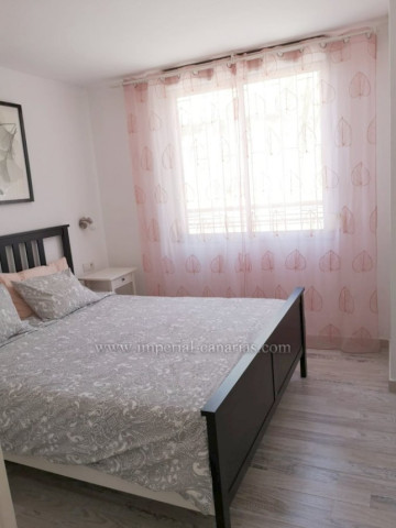 2 Bed  Flat / Apartment for Sale, Puerto de la Cruz, Tenerife - IC-VPI11655