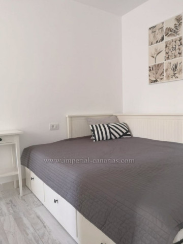 2 Bed  Flat / Apartment for Sale, Puerto de la Cruz, Tenerife - IC-VPI11655