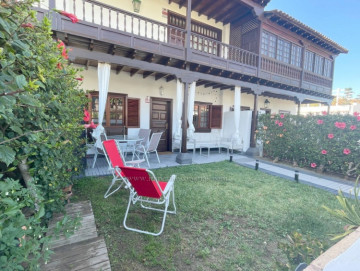 1 Bed  Flat / Apartment to Rent, Puerto de la Cruz, Tenerife - IC-AAP11649