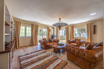 4 Bed  Villa/House for Sale, Barrial de Abajo, El Paso, La Palma - LP-E816