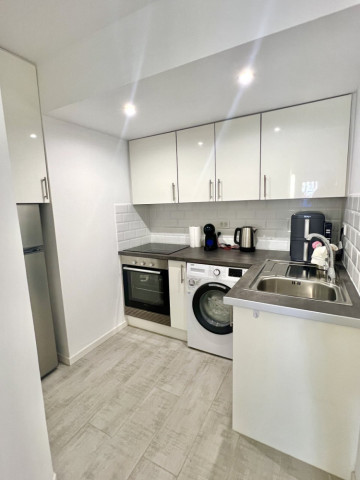 1 Bed  Flat / Apartment for Sale, San Eugenio Bajo, Adeje, Tenerife - MP-AP0949-1