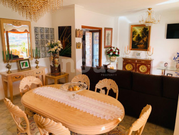 3 Bed  Flat / Apartment for Sale, Los Cristianos, Tenerife - NP-04322
