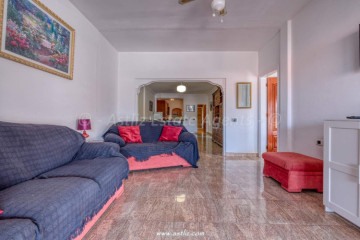 2 Bed  Villa/House for Sale, San Eugenio Alto, Costa Adeje, Tenerife - AZ-1834