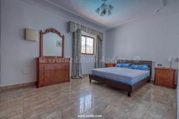 2 Bed  Villa/House for Sale, San Eugenio Alto, Costa Adeje, Tenerife - AZ-1834
