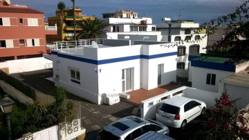 2 Bed  Villa/House for Sale, Puerto de la Cruz, Tenerife - IC-VCH11671