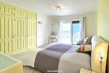 2 Bed  Flat / Apartment for Sale, Acantilados De Los Gigantes, Santiago Del Teide, Tenerife - AZ-1837