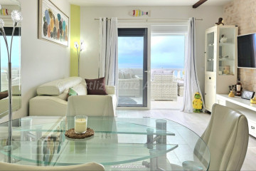 2 Bed  Flat / Apartment for Sale, Acantilados De Los Gigantes, Santiago Del Teide, Tenerife - AZ-1837