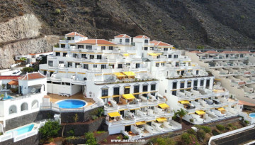 2 Bed  Flat / Apartment for Sale, Acantilados De Los Gigantes, Santiago Del Teide, Tenerife - AZ-1837