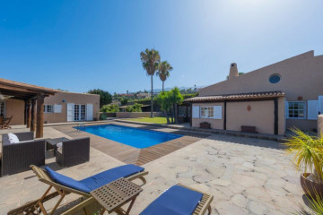 4 Bed  Villa/House for Sale, Arafo, Santa Cruz de Tenerife, Tenerife - PR-CAS0209VED