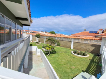4 Bed  Villa/House for Sale, Puerto de la Cruz, Tenerife - IC-VCH11677