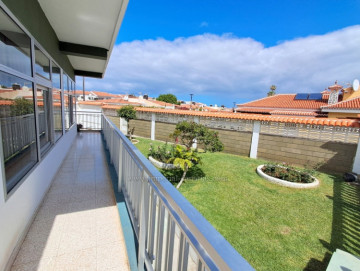 4 Bed  Villa/House for Sale, Puerto de la Cruz, Tenerife - IC-VCH11677