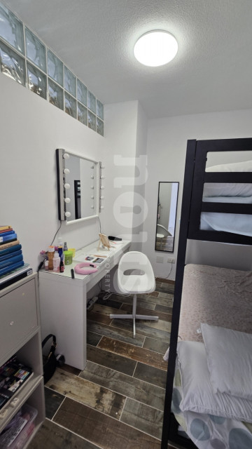2 Bed  Flat / Apartment for Sale, Los Cristianos, Tenerife - NP-04325