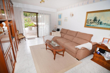 2 Bed  Flat / Apartment for Sale, Puerto de la Cruz, Tenerife - IC-VAP11691