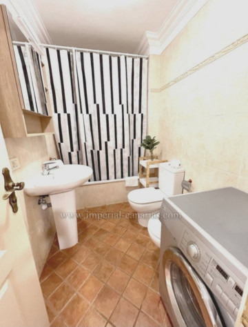 1 Bed  Flat / Apartment to Rent, Santa Cruz de Tenerife, Tenerife - IC-AAP11690