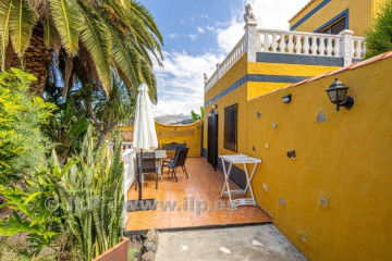 2 Bed  Villa/House for Sale, La Bombilla, Tazacorte, La Palma - LP-Ta155