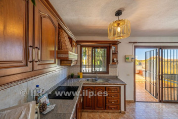 2 Bed  Villa/House for Sale, La Bombilla, Tazacorte, La Palma - LP-Ta155