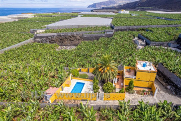 2 Bed  Villa/House for Sale, La Bombilla, Tazacorte, La Palma - LP-Ta155