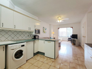 2 Bed  Flat / Apartment for Sale, Los Cristianos, Arona, Tenerife - MP-AP0928-2C