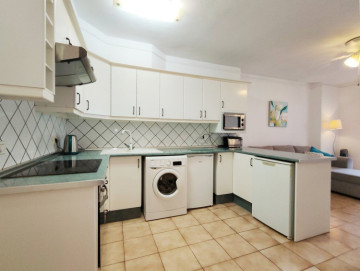 2 Bed  Flat / Apartment for Sale, Los Cristianos, Arona, Tenerife - MP-AP0928-2C