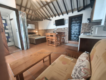 1 Bed  Villa/House to Rent, Puerto de la Cruz, Tenerife - IC-ACH11712
