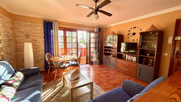 2 Bed  Flat / Apartment to Rent, Puerto de la Cruz, Tenerife - IC-API11715