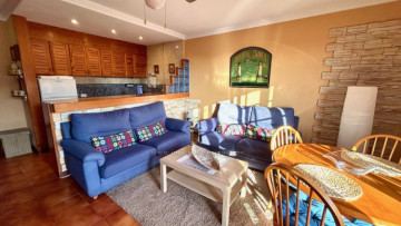 2 Bed  Flat / Apartment to Rent, Puerto de la Cruz, Tenerife - IC-API11715