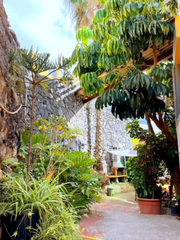 2 Bed  Villa/House to Rent, Puerto de la Cruz, Tenerife - IC-ACH11711