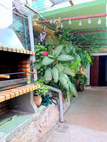 2 Bed  Villa/House to Rent, Puerto de la Cruz, Tenerife - IC-ACH11711