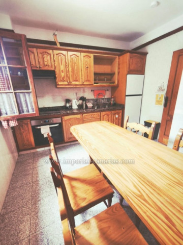 3 Bed  Flat / Apartment to Rent, Puerto de la Cruz, Tenerife - IC-AAP11713