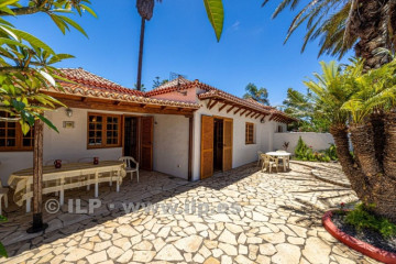 4 Bed  Villa/House for Sale, Tacande, El Paso, La Palma - LP-E822