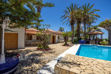 4 Bed  Villa/House for Sale, Tacande, El Paso, La Palma - LP-E822