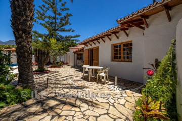 4 Bed  Villa/House for Sale, Tacande, El Paso, La Palma - LP-E822