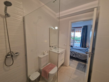 2 Bed  Flat / Apartment for Sale, Playa de Las Americas, Arona, Tenerife - MP-AP0931-2C