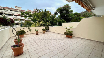 1 Bed  Flat / Apartment to Rent, Puerto de la Cruz, Tenerife - IC-AAP11725