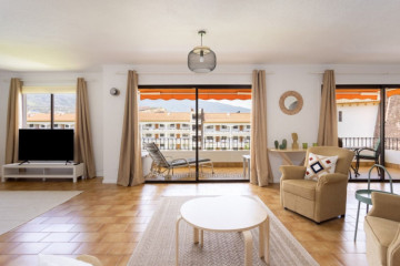 3 Bed  Flat / Apartment to Rent, Puerto de la Cruz, Tenerife - IC-API11726