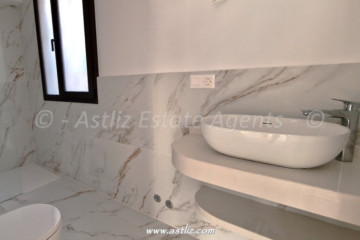 2 Bed  Flat / Apartment for Sale, Acantilados De Los Gigantes, Santiago Del Teide, Tenerife - AZ-1853