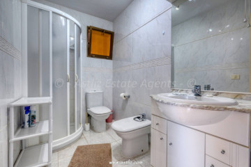 1 Bed  Flat / Apartment for Sale, El Varadero, Guia De Isora, Tenerife - AZ-1854