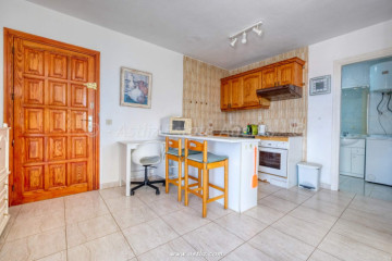 1 Bed  Flat / Apartment for Sale, El Varadero, Guia De Isora, Tenerife - AZ-1854