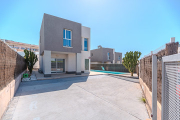 3 Bed  Villa/House for Sale, Playa Paraiso, Adeje, Tenerife - MP-V0841-3C