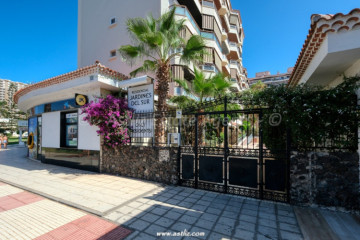 3 Bed  Flat / Apartment for Sale, Los Cristianos, Arona, Tenerife - AZ-1857