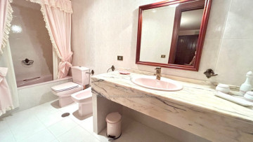 13 Bed  Villa/House for Sale, Santa Ursula, Tenerife - IC-VCH11754