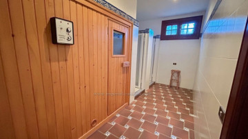 13 Bed  Villa/House for Sale, Santa Ursula, Tenerife - IC-VCH11754