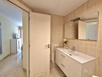 3 Bed  Flat / Apartment for Sale, La Caleta, Adeje, Tenerife - MP-AP0560-3