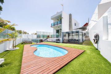 4 Bed  Villa/House for Sale, Telde, LAS PALMAS, Gran Canaria - BH-13476-RND-2912
