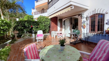 1 Bed  Flat / Apartment for Sale, Puerto de la Cruz, Tenerife - IC-VAP11761