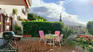 1 Bed  Flat / Apartment for Sale, Puerto de la Cruz, Tenerife - IC-VAP11761