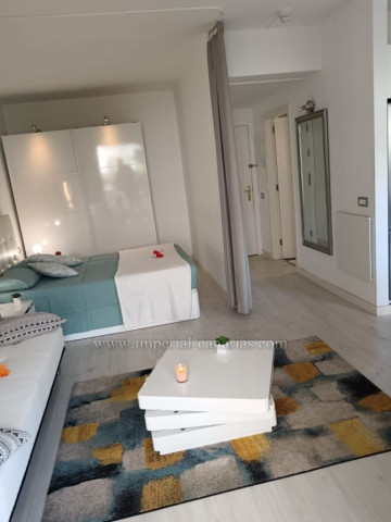  Flat / Apartment for Sale, Puerto de la Cruz, Tenerife - IC-VES11764