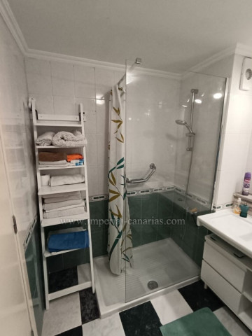  Flat / Apartment for Sale, Puerto de la Cruz, Tenerife - IC-VES11764